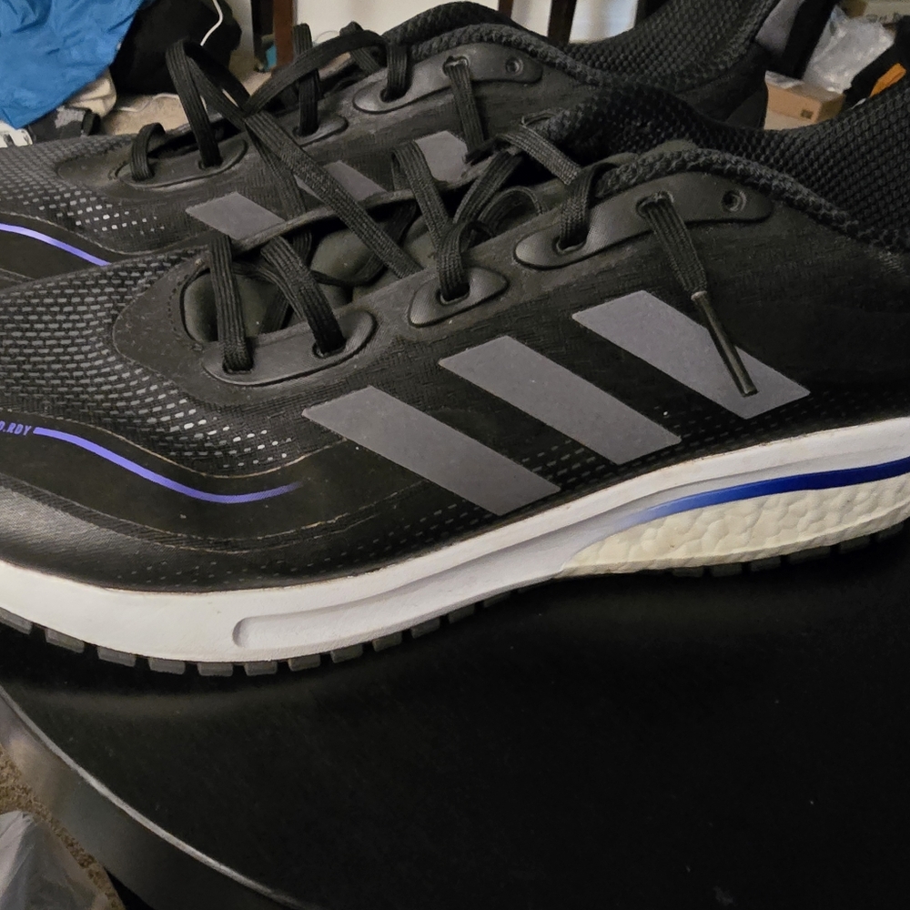 Adidas SUPERNOVA RUNNING SHOES LIKE NEW!!!
